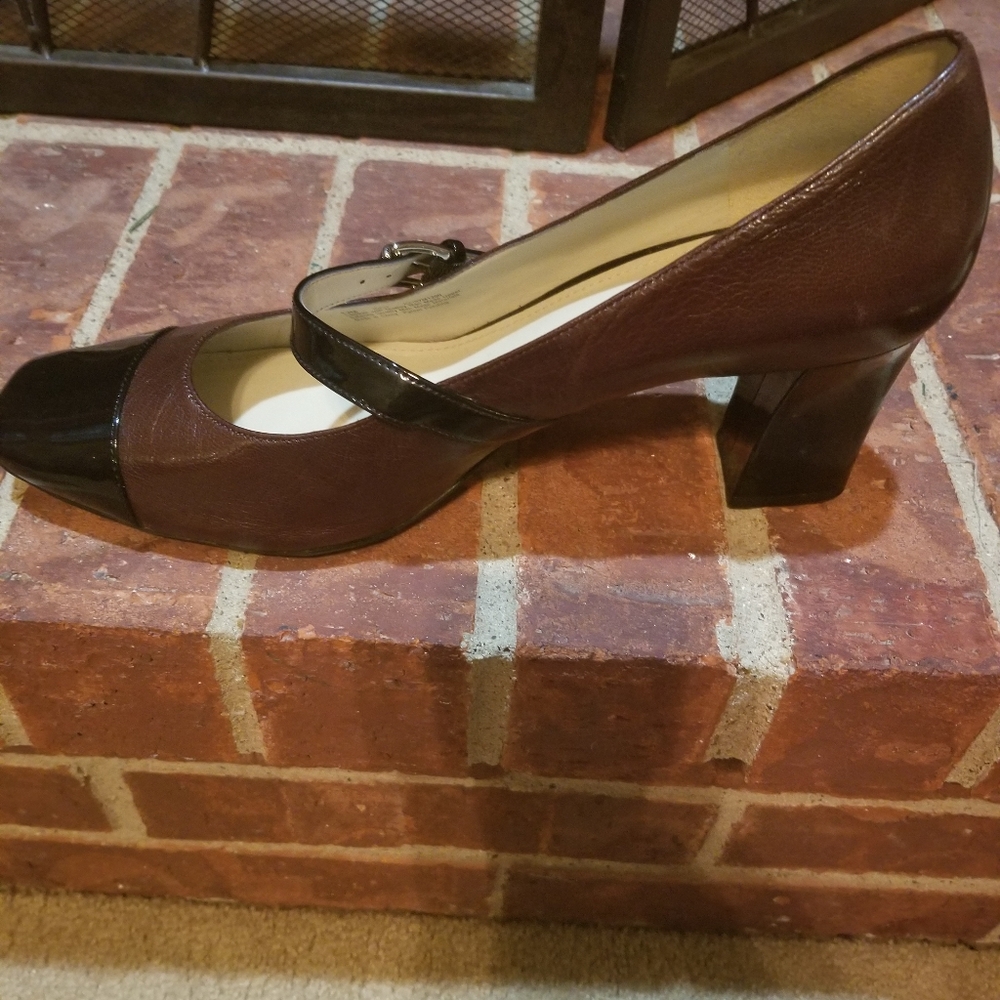 Naturalizer N5 Brown Leather Black Patent Leather